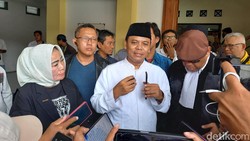 Serangan Gus Nur Bongkar Kelakuan Bambang Tri di Penjara